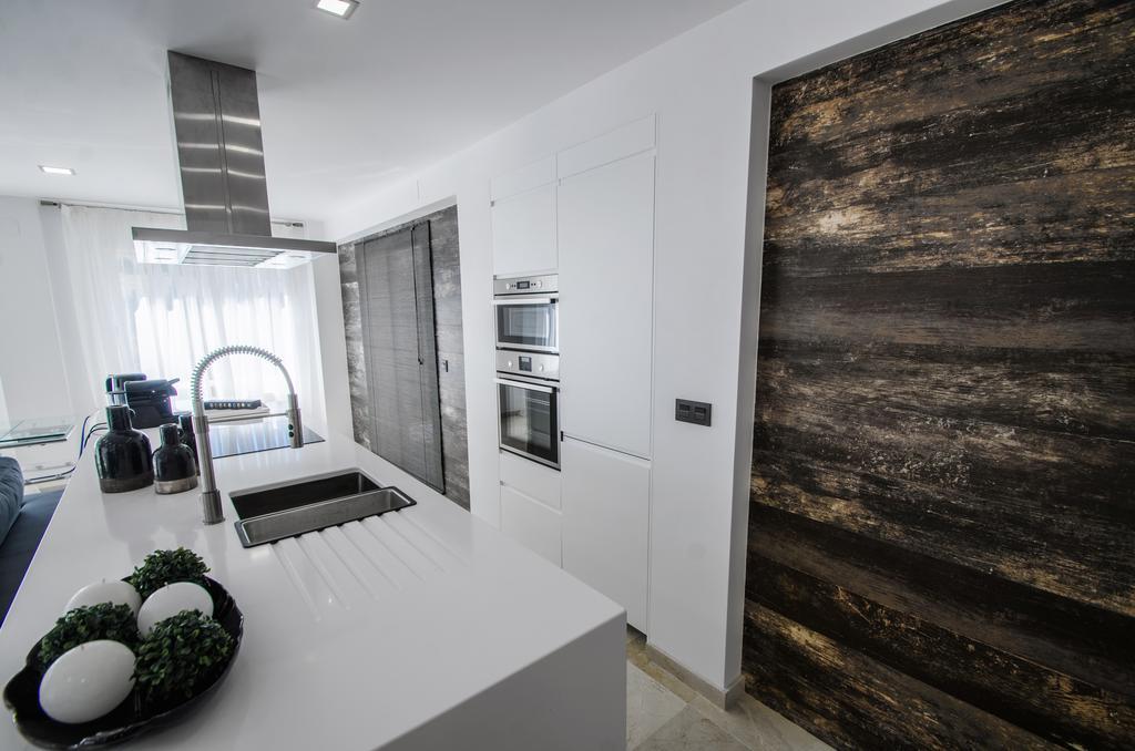 Gorgeous 170 Sq.M. Penthouse With Sea View Terraces Lägenhet Benalmádena Exteriör bild