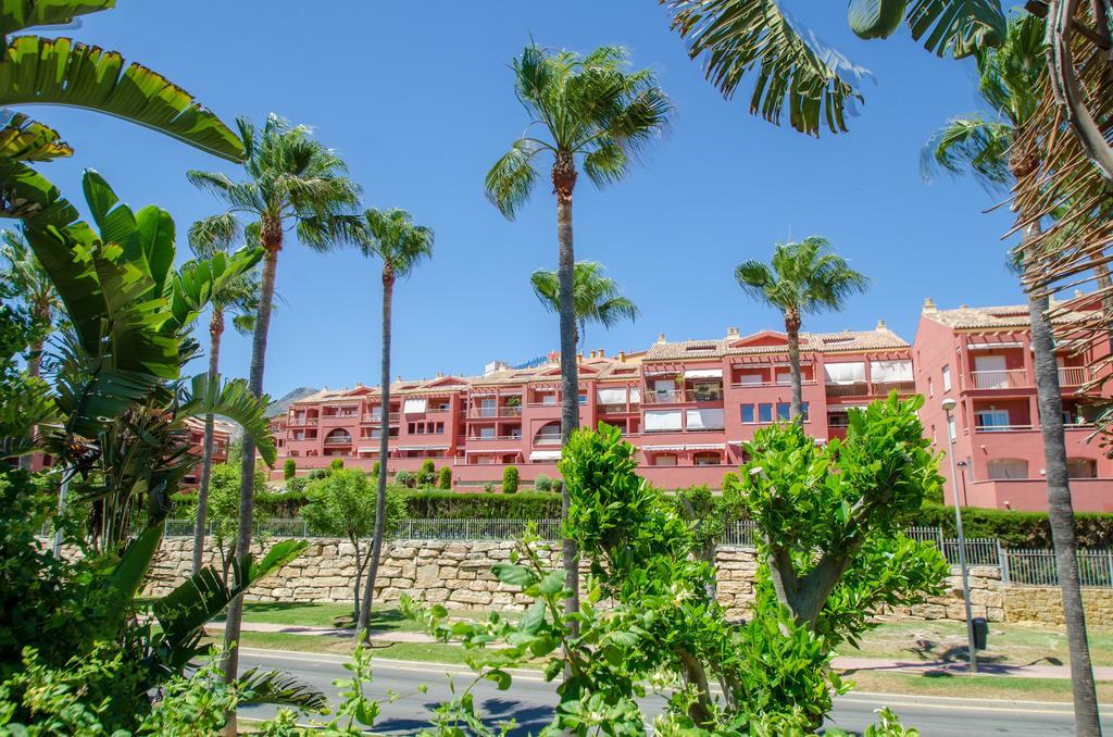 Gorgeous 170 Sq.M. Penthouse With Sea View Terraces Lägenhet Benalmádena Exteriör bild