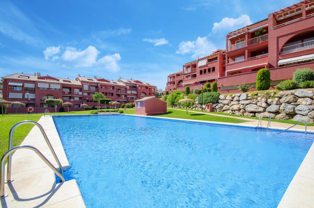 Gorgeous 170 Sq.M. Penthouse With Sea View Terraces Lägenhet Benalmádena Exteriör bild