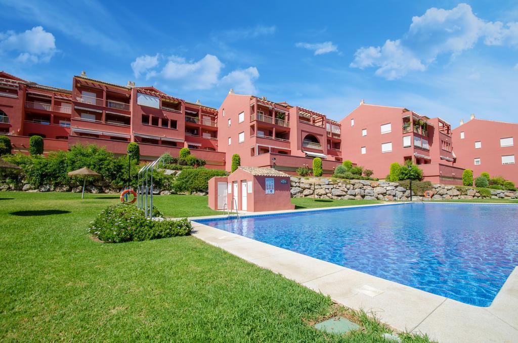 Gorgeous 170 Sq.M. Penthouse With Sea View Terraces Lägenhet Benalmádena Exteriör bild
