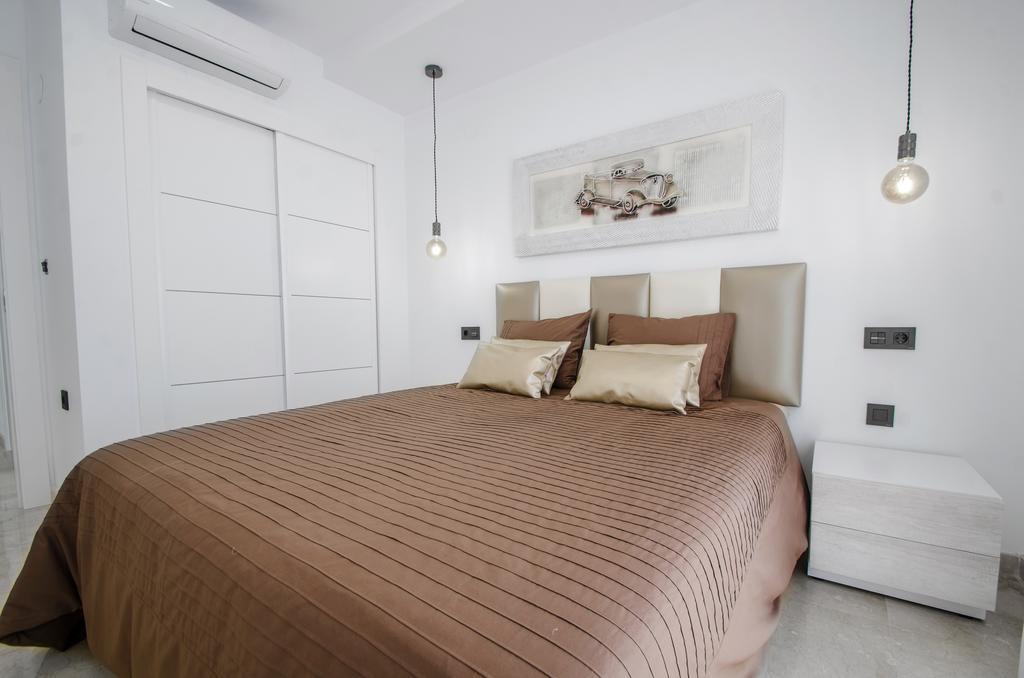 Gorgeous 170 Sq.M. Penthouse With Sea View Terraces Lägenhet Benalmádena Exteriör bild